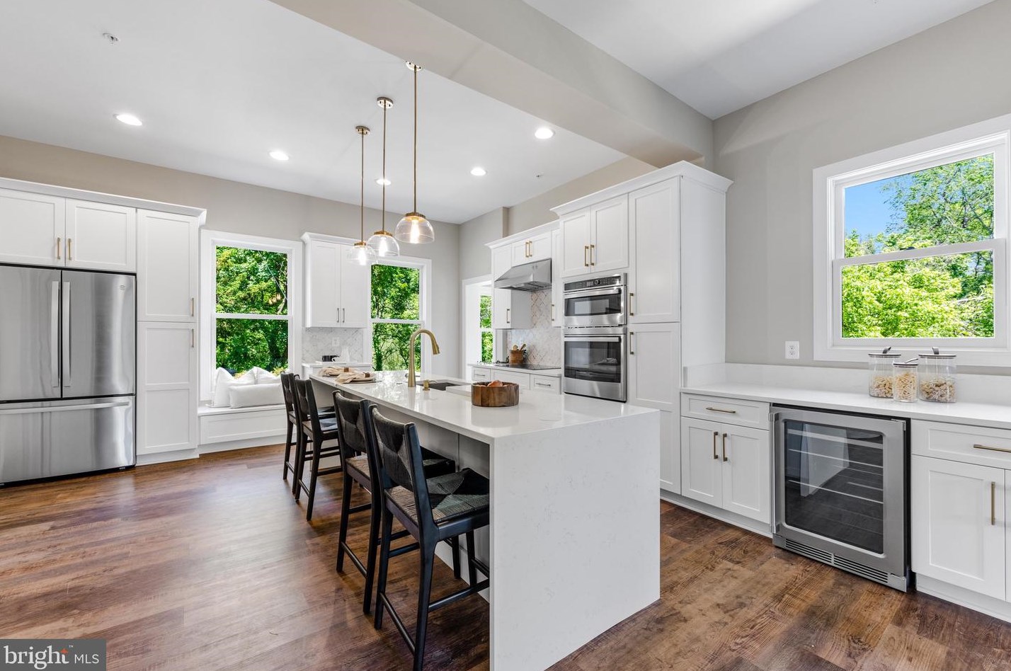 3796 Old Columbia Pike, Ellicott MD 21043-4643 exterior