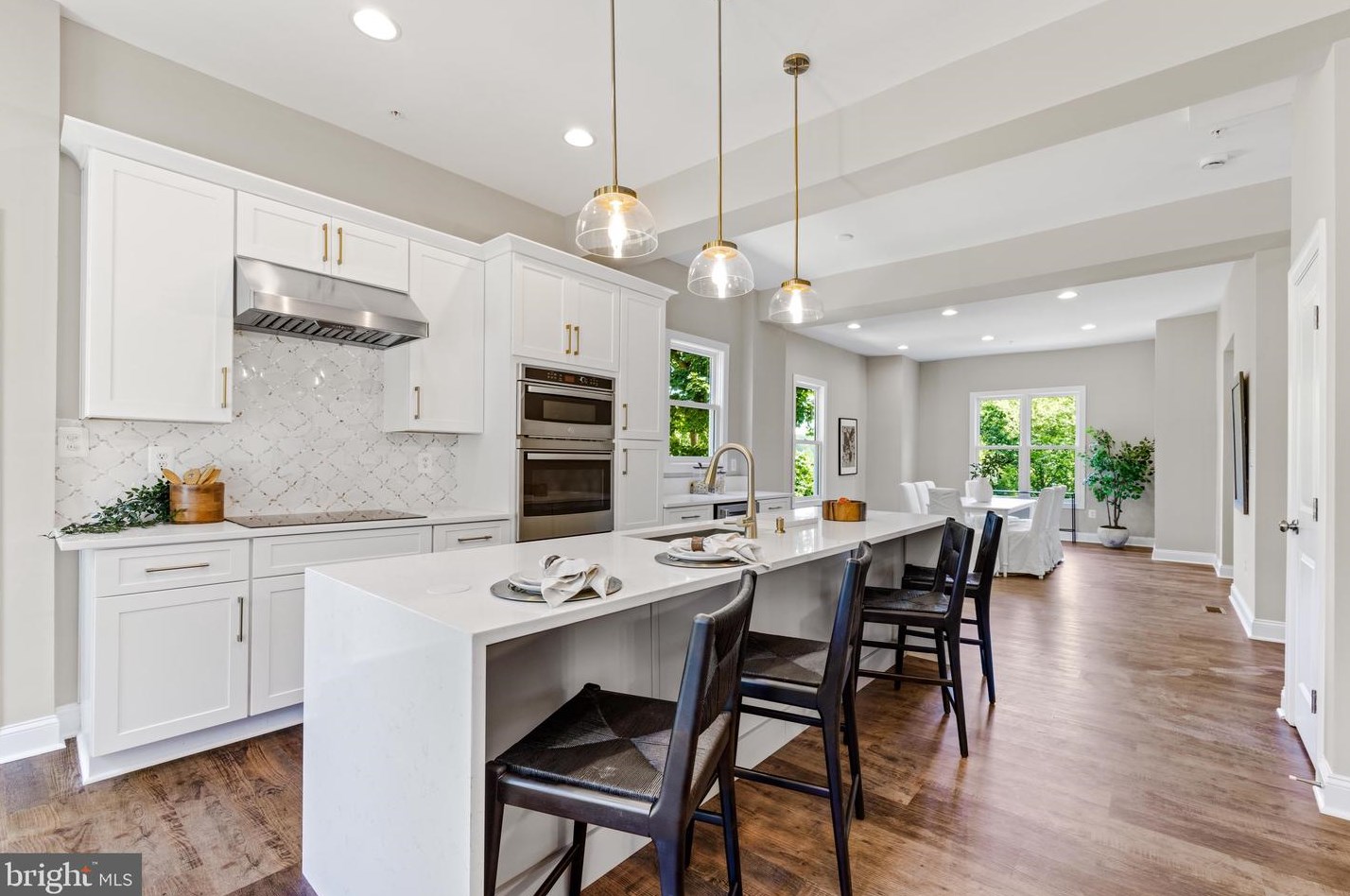 3796 Old Columbia Pike, Ellicott MD 21043-4643 exterior