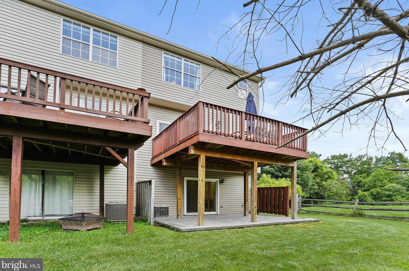 6854 Sanctuary Ct, Baltimore MD  21075-6235 exterior