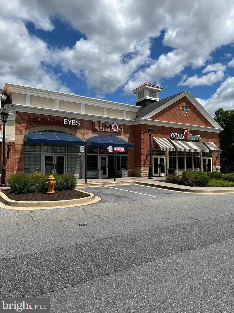 8493 Falls Run Rd, Ellicott MD  21043-7361 exterior