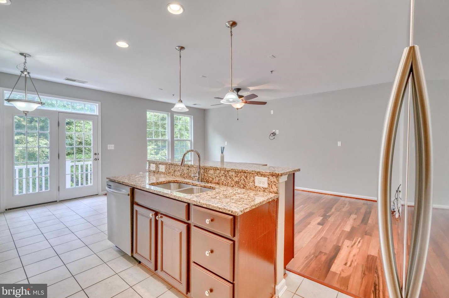 7138 Daniel John Dr, Baltimore MD  21075-5452 exterior