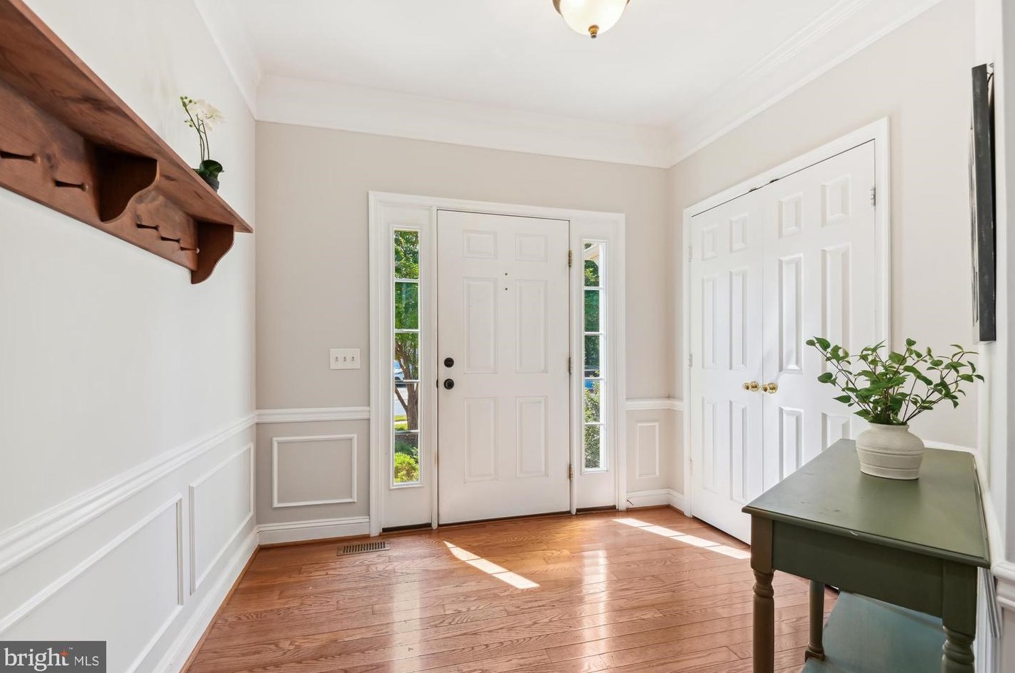 8503 Timber Valley Ct, Ellicott, MD 21043