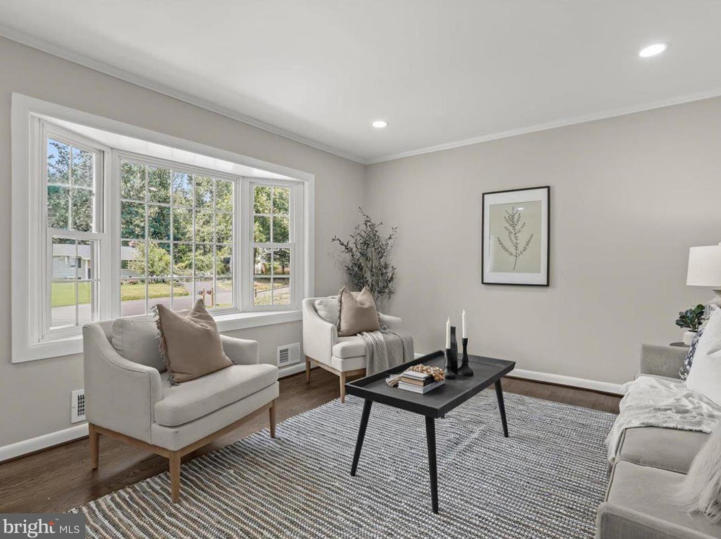 9749 Riverside Cir, Ellicott, MD 21042