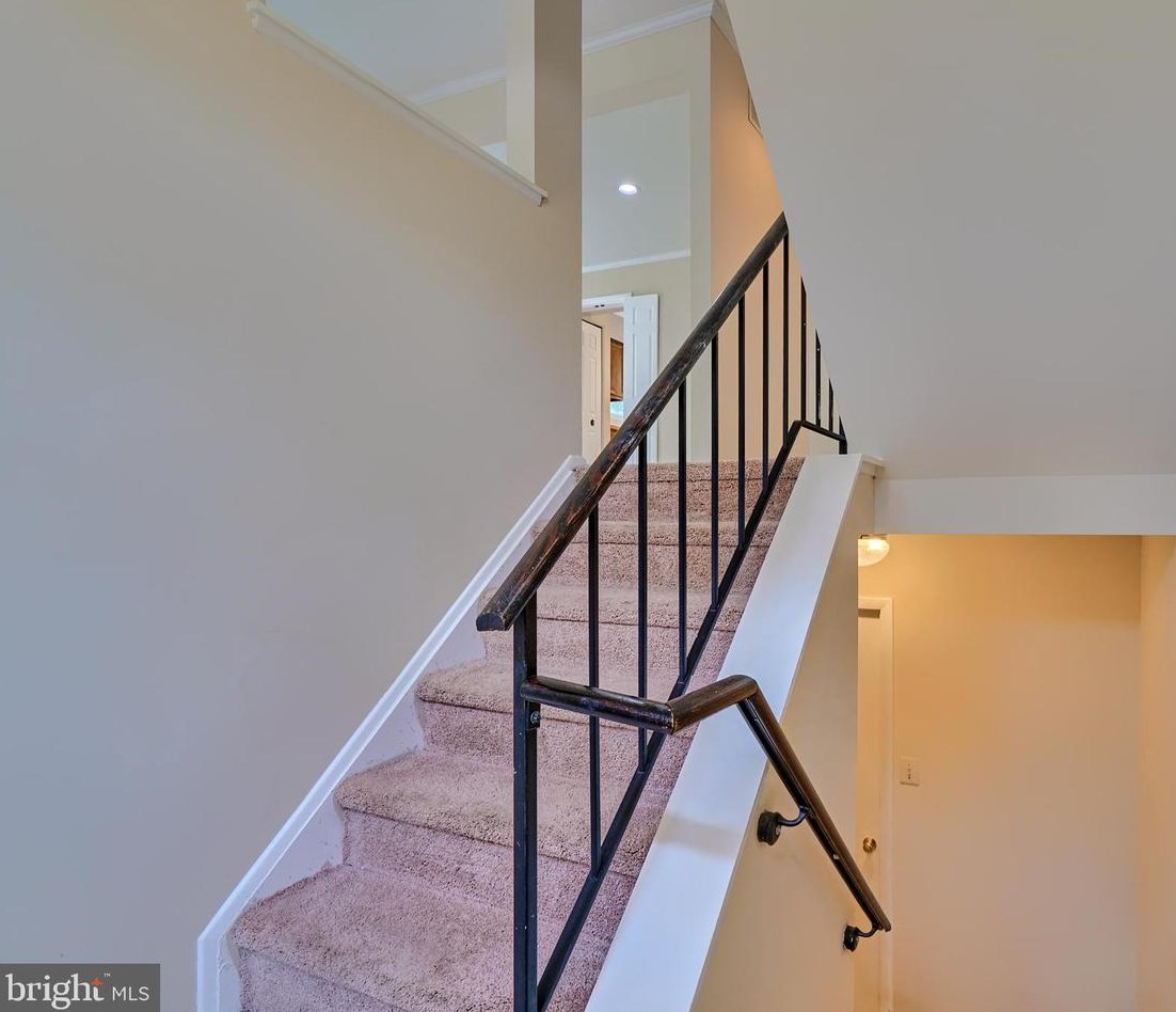 7921 Rustling Bark Ct, Ellicott, MD 21043