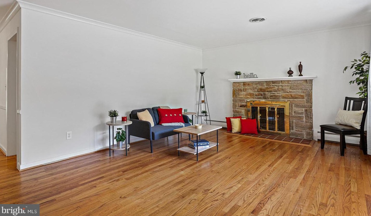 9802 Michaels Way, Ellicott, MD 21042