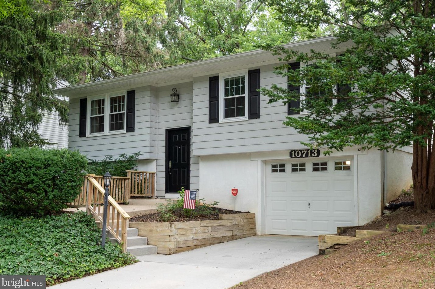 10713 Faulkner Ridge Cir, Columbia, MD 21044-2239