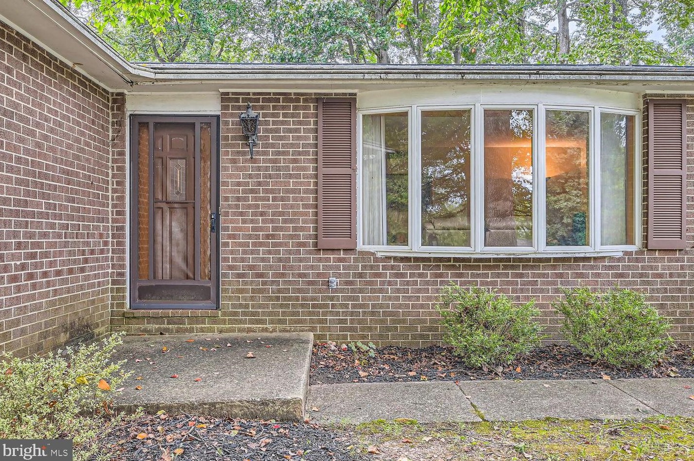 3714 Chateau Ridge Dr, Ellicott, MD 21042