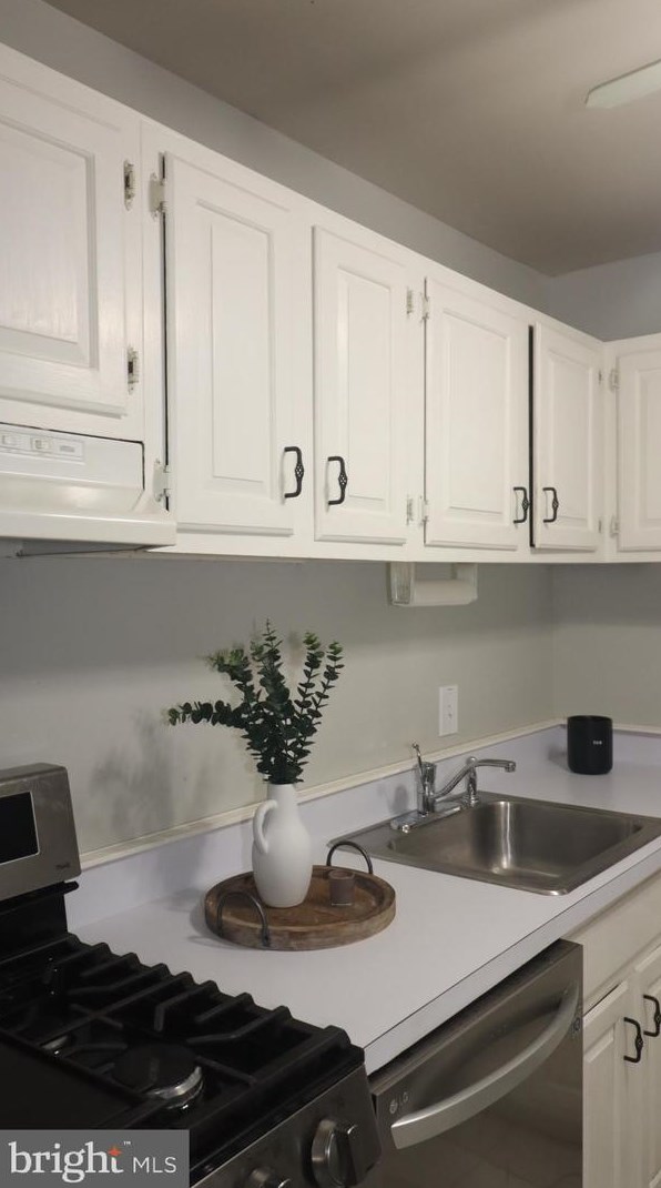 10564 Twin Rivers Rd, Columbia MD  21044-2153 exterior