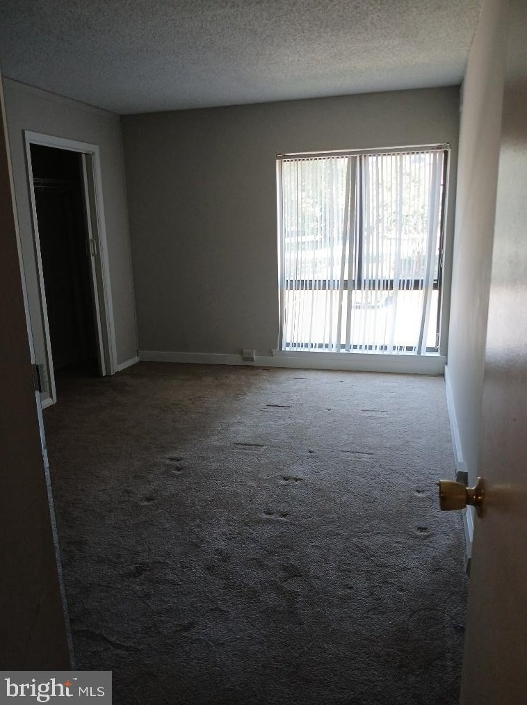 5909 Tamar Dr, Columbia MD  21045-4054 exterior