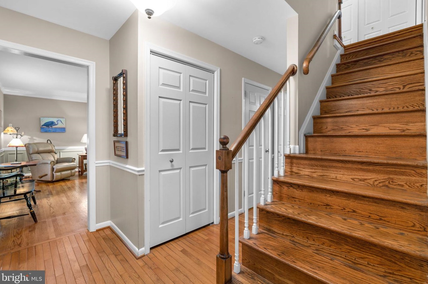 9449 Dunloggin Rd, Ellicott, MD 21042