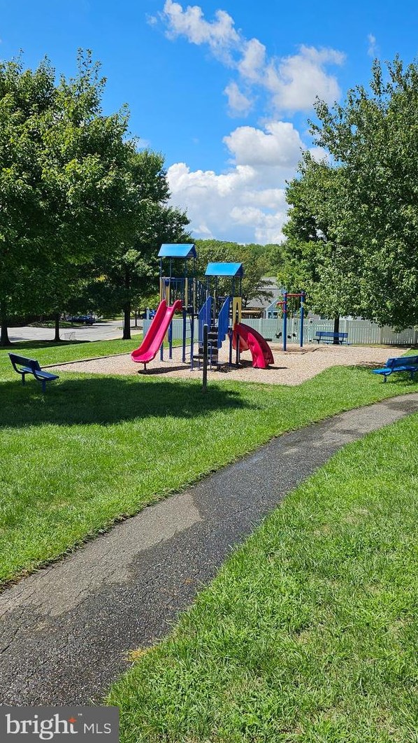 7742 Mayfair Cir, Ellicott, MD 21043