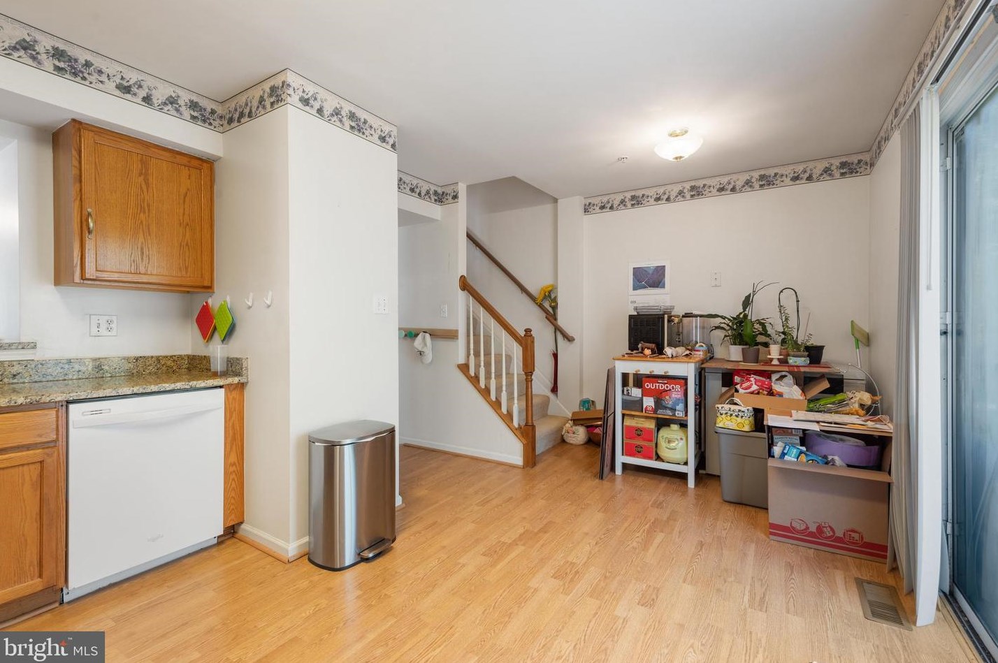 6135 Quiet Times, Columbia MD 21045-7427 exterior