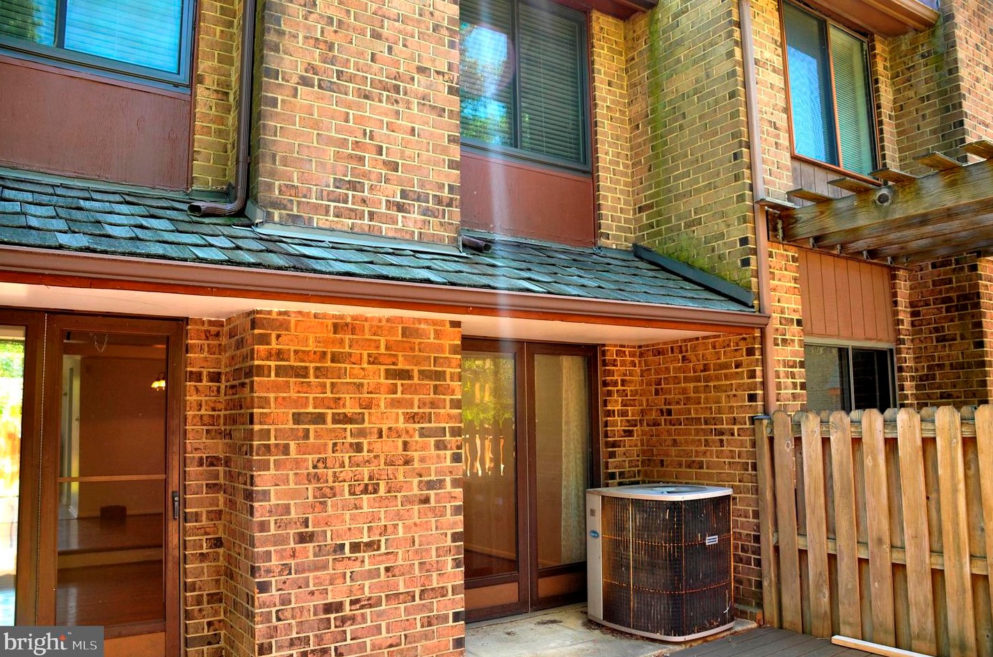 5350 Eliots Oak Rd, Columbia, MD 21044-1902