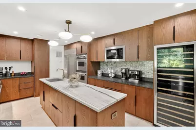 6625 Isle Of Skye Drive, Highland, MD 20777 - Photo 10