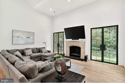 6625 Isle Of Skye Drive, Highland, MD 20777 - Photo 20