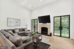 6625 Isle of Skye Dr, Highland, MD 20777 - Photo 20