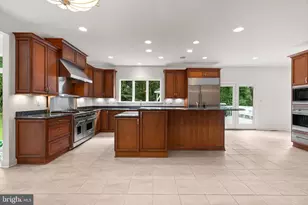 3081 Emerald Valley Rd, Ellicott City, MD 21042 - Photo 8