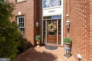 10205 Deep Skies Dr, Laurel, MD 20723 - Photo 2