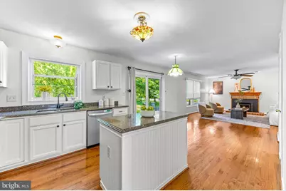 8382 Glenmar Road, Ellicott City, MD 21043 - Photo 12