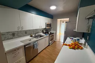 7804 Old Litchfield Ln, Ellicott City, MD 21043 - Photo 4