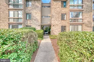 10551 Twin Rivers Rd, Columbia, MD 21044 - Photo 1
