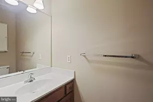 10222 Camelford Ct, Ellicott City, MD 21042 - Photo 24