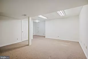 10222 Camelford Ct, Ellicott City, MD 21042 - Photo 32