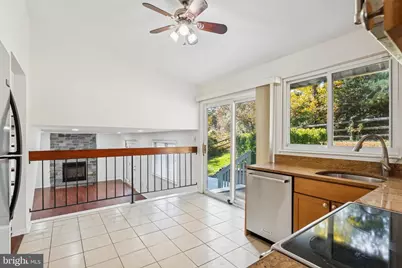 8988 Sidelong Place, Columbia, MD 21045 - Photo 12