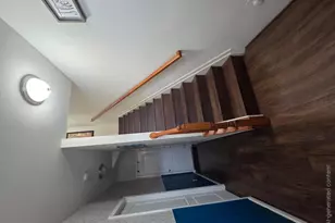 7705 Owen Kellogg Ct, Elkridge, MD 21075 - Photo 2