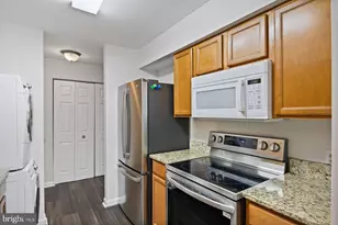 8393 Montgomery Run Rd, Ellicott City, MD 21043 - Photo 12