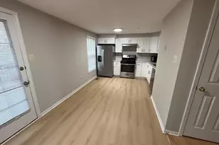 8916 Pembrook Woods, Laurel, MD 20723 - Photo 4