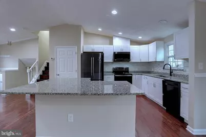 9321 Kenbrooke Court, Laurel, MD 20723 - Photo 6