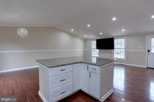 9321 Kenbrooke Ct, Laurel, MD 20723 - Photo 8