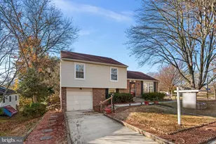 5450 Bluecoat Ln, Columbia, MD 21045 - Photo 2
