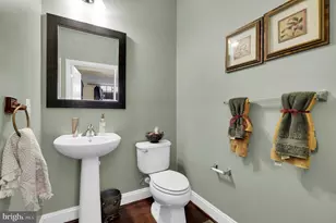 5846 Donovan Ln, Ellicott City, MD 21043 - Photo 10