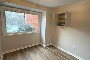 9432 Merryrest Rd, Columbia, MD 21045 - Photo 6