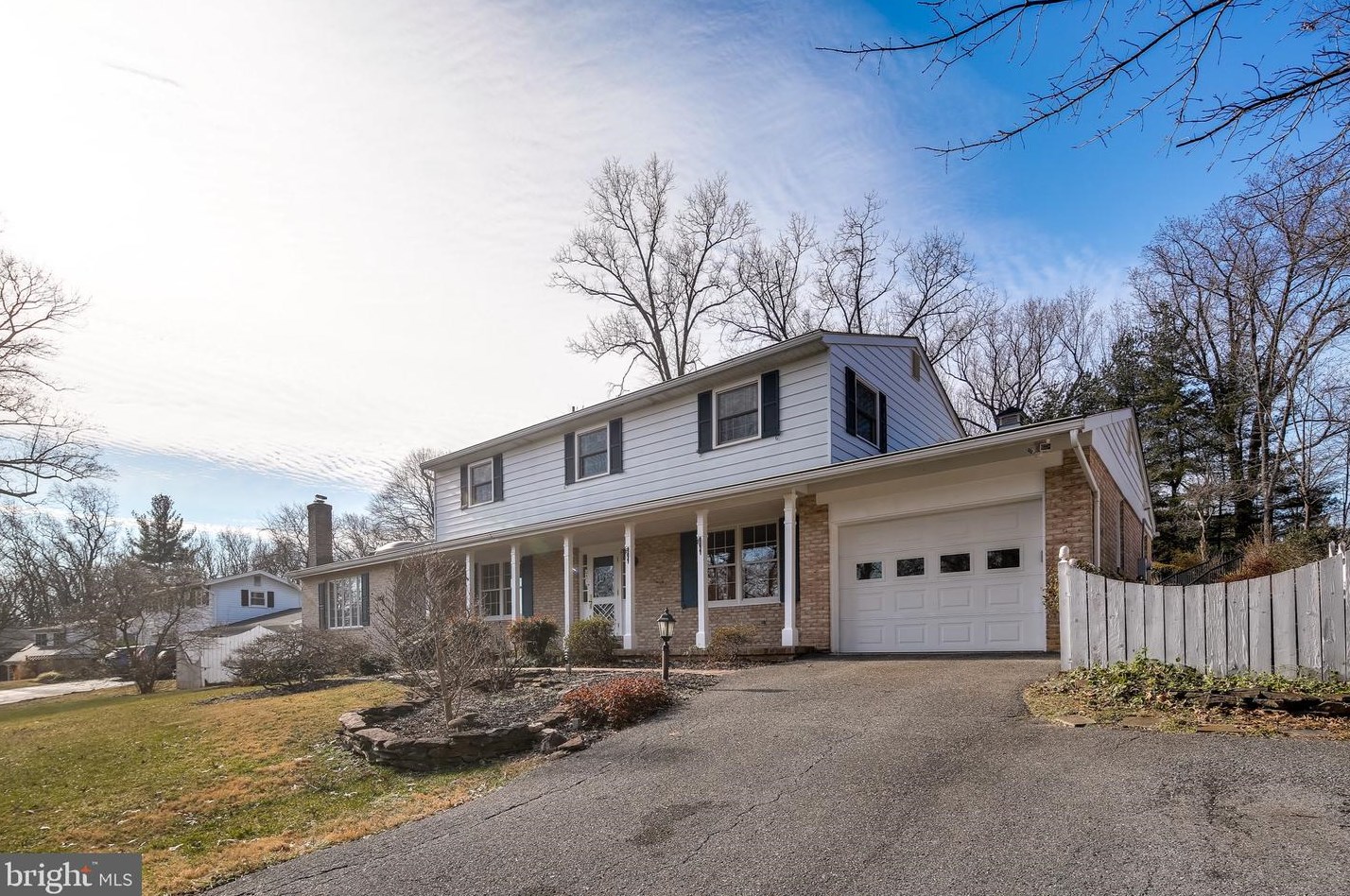 10033 Evergreen Ave, Columbia, MD 21046-1028