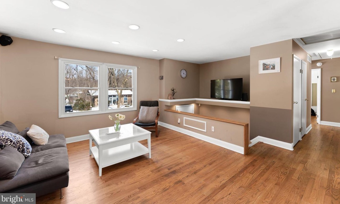 10645 Faulkner Ridge Cir, Columbia, MD 21044-2233