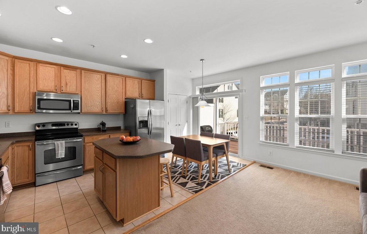6914 Red Clay Frg, Baltimore, MD 21075-6368