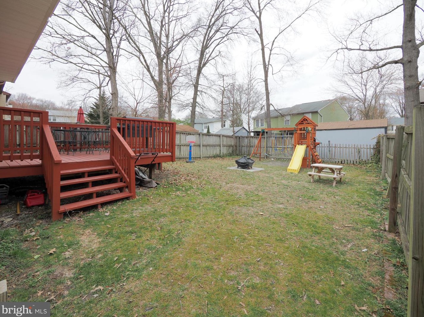 7822 Marioak Dr, Baltimore MD  21075-6449 exterior