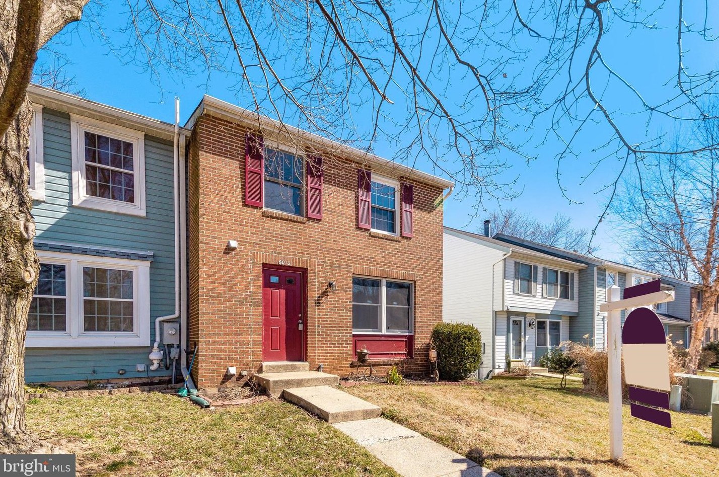 6012 Cedar Wood Dr, Columbia, MD 21044