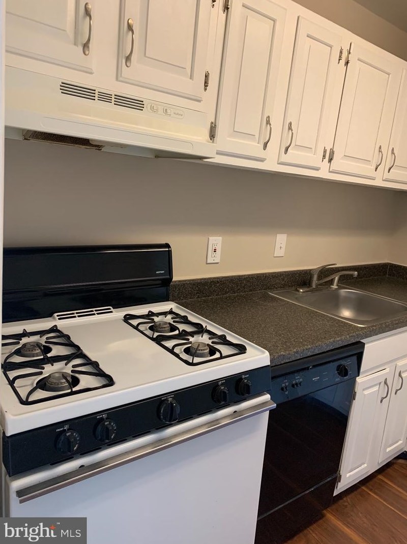 10594 Twin Rivers Rd #d-1, Columbia, MD 21044