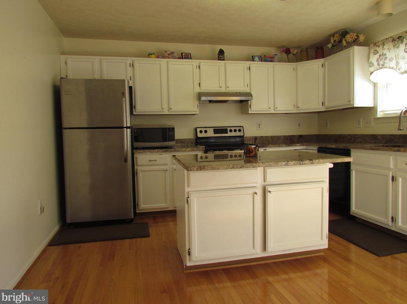 9326 Steeple Ct, Laurel MD  20723-5825 exterior