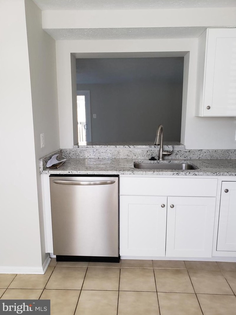 6418 Rockledge Ct, Baltimore, MD 21075-5453