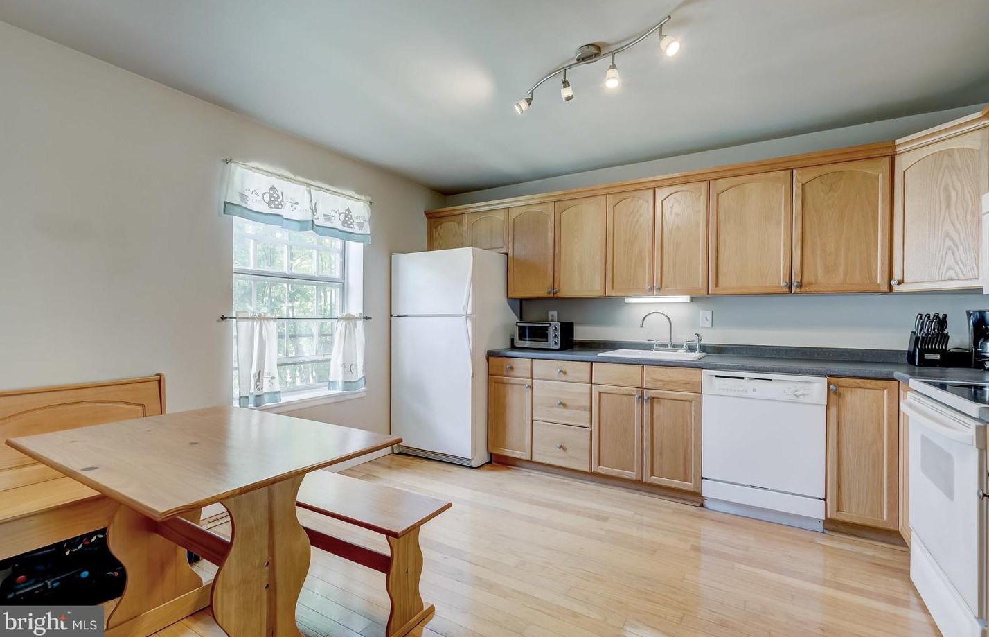 9579 Sea Shadow, Columbia, MD 21046-2061