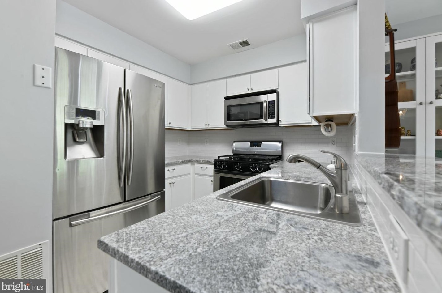 6420 Bayberry Ct, Baltimore, MD 21075-6921