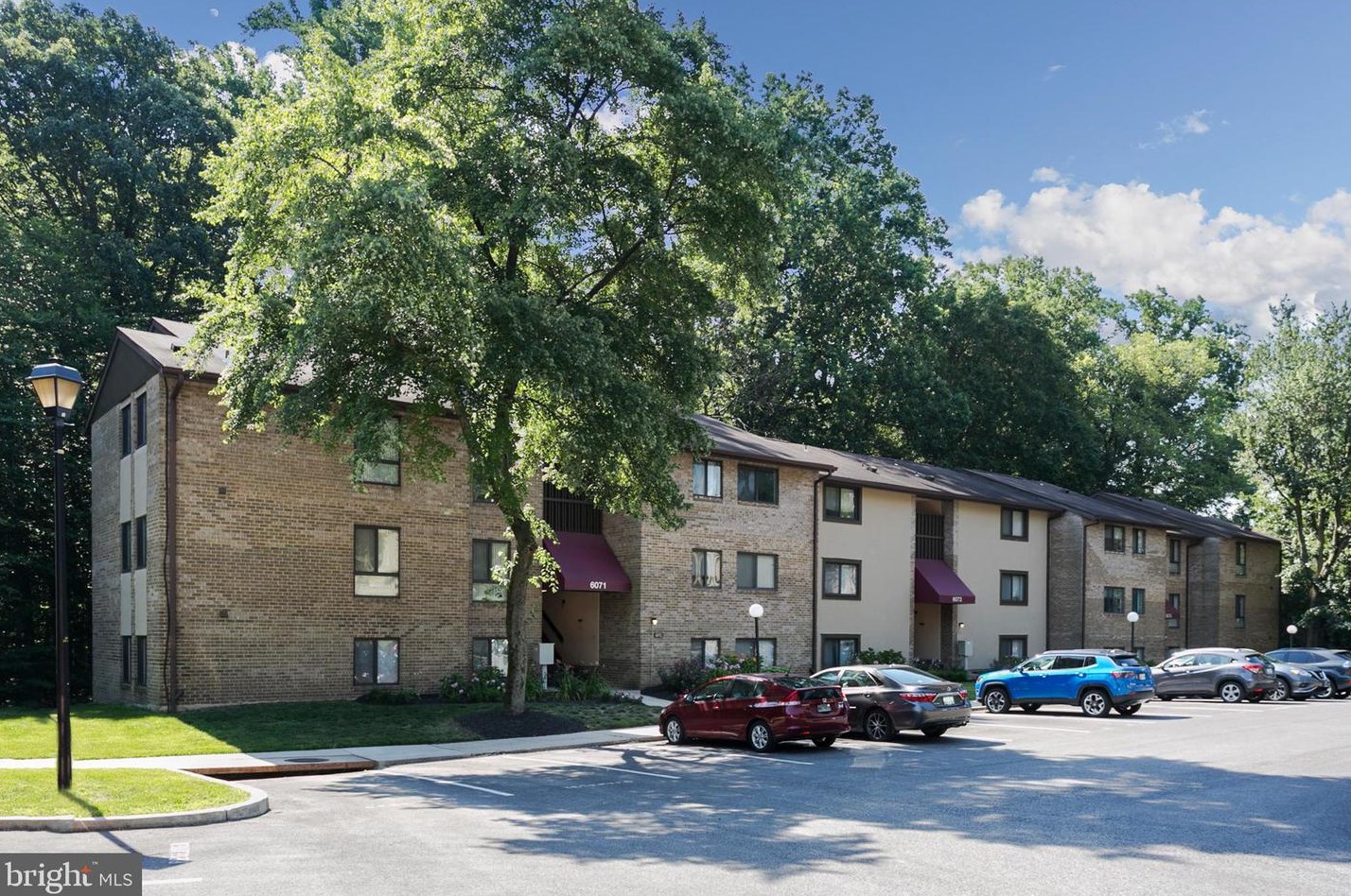 6071 Majors Ln, Columbia MD  21045-4145 exterior