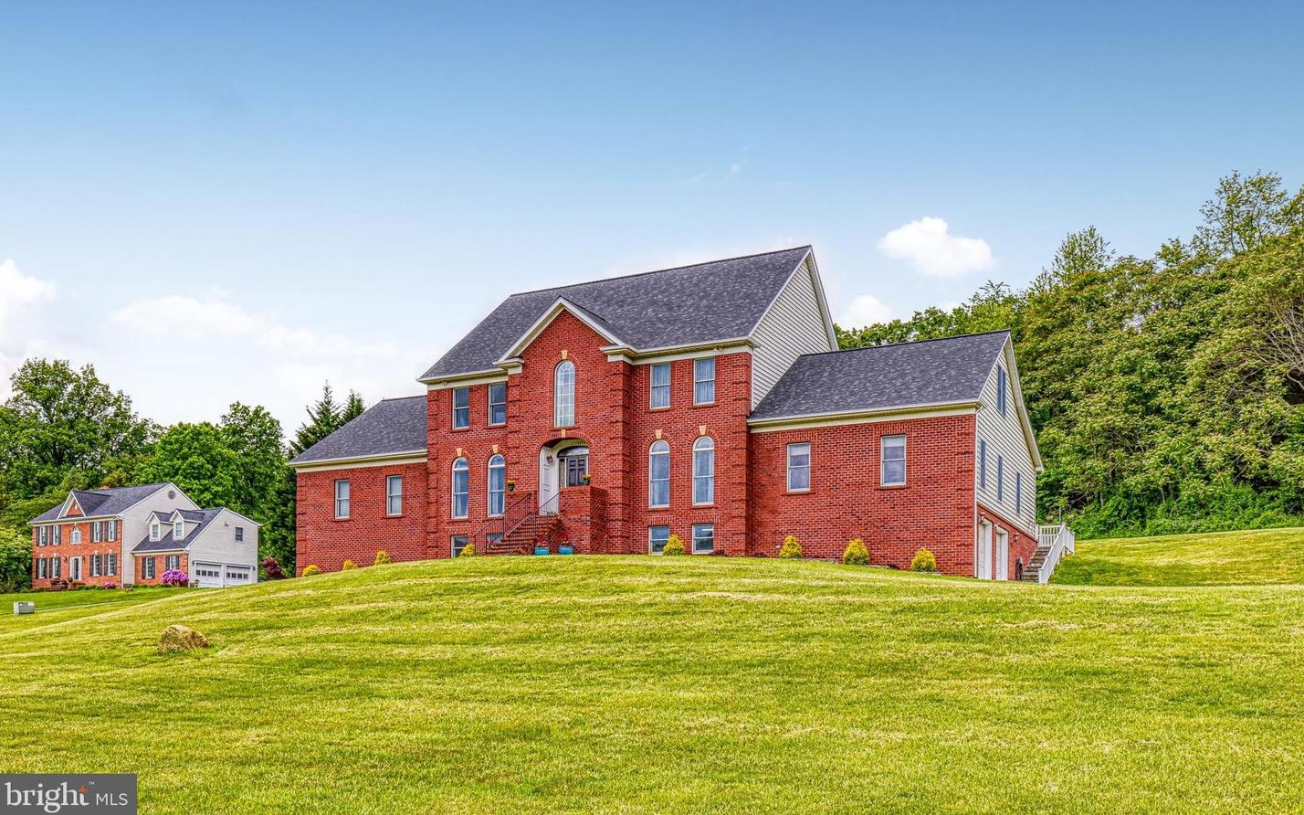 17700 Foxmoor Dr, Woodbine, MD 21797
