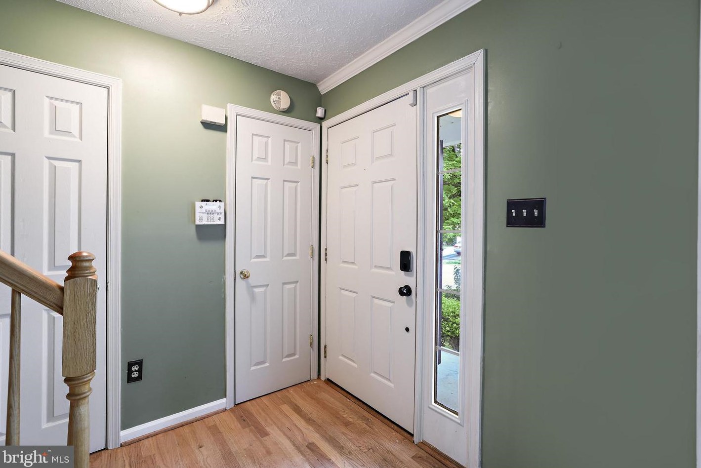 6674 Huntshire Dr, Baltimore, MD 21075-6286
