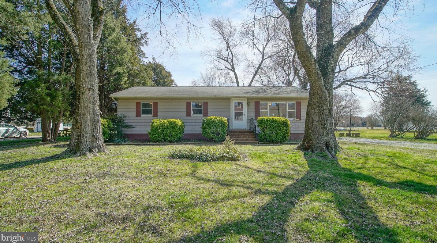 21141 Carter Ave, Rock Hall, MD 21661-1309